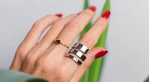 Как выбрать журнал моды для чтения